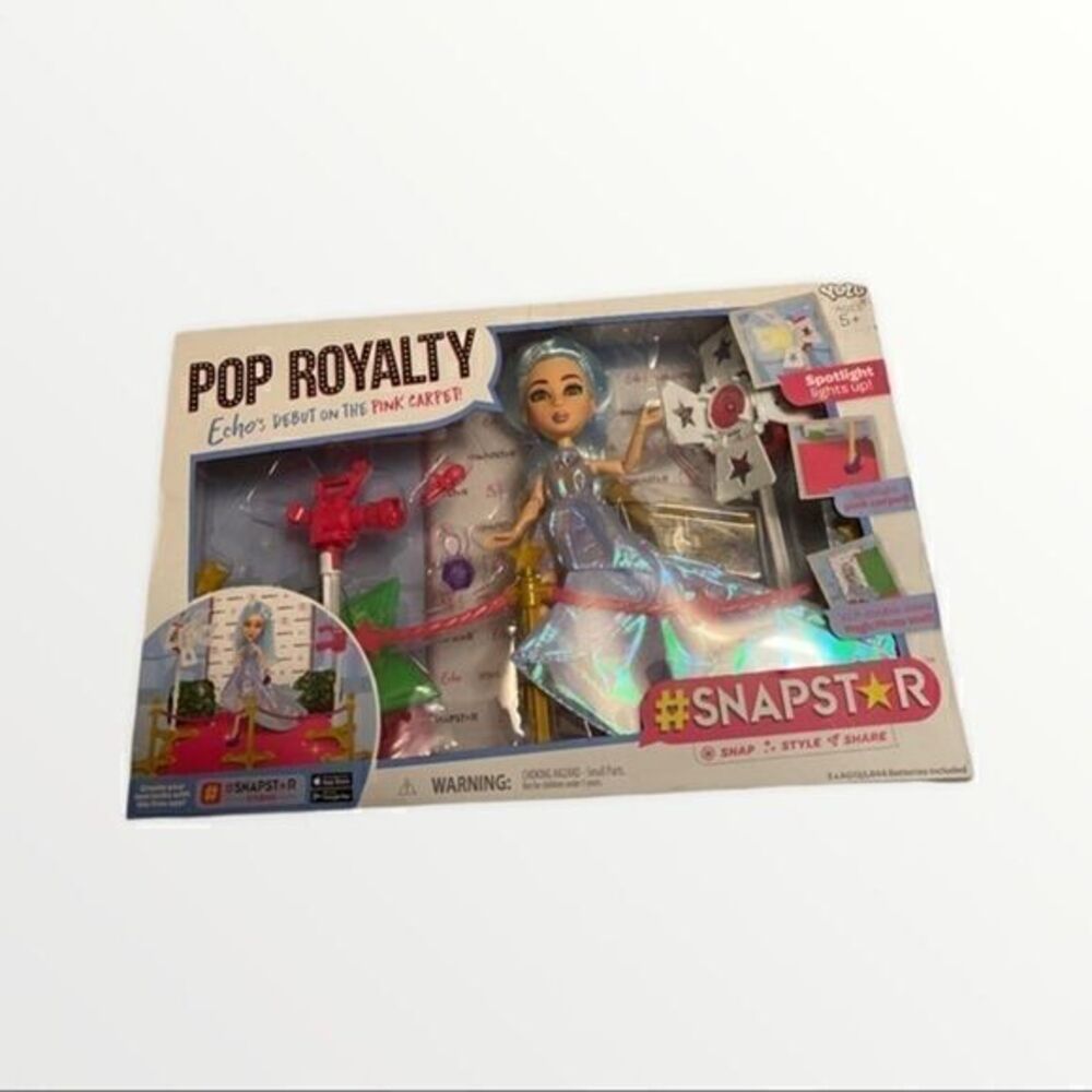 #SNAPSTAR Pop Royalty Echo's Debut On Pink Carpet
